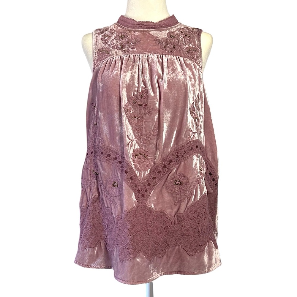 Anthropologie Floreat Myleen Velvet Beaded Floral Embroidered Mauve Top 8 Medium